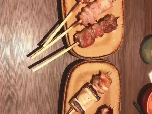 Itaru