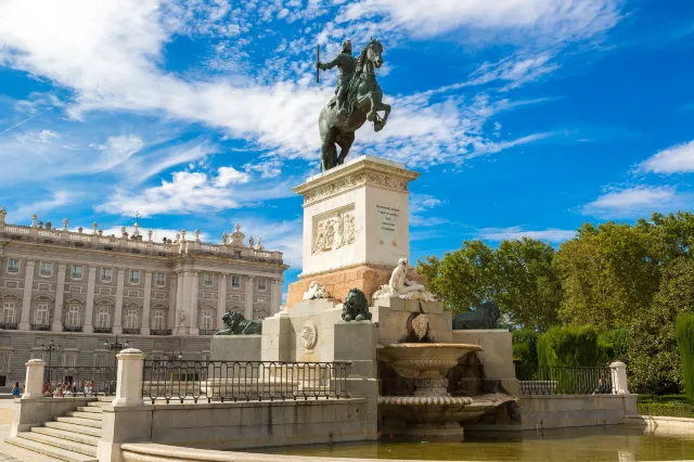 10 Must-See Spots in Madrid