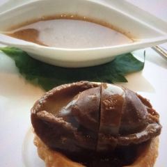 Tin Lung Heen User Photo