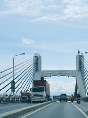 Marcelo Fernan Bridge