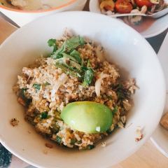 Lung Yai Thai Tapas User Photo