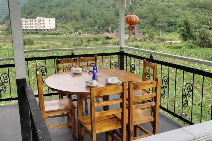 家园农家乐餐饮住宿(蓝山源店)