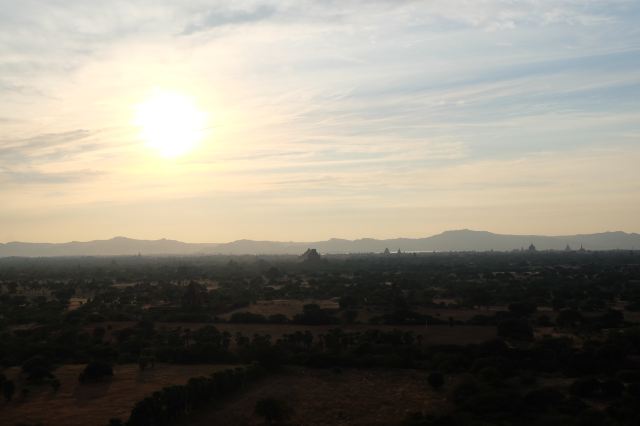 Bagan Nan Myint Tower