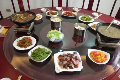 杨家老屋农家乐