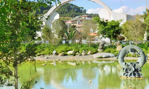 Twins Cultural Park