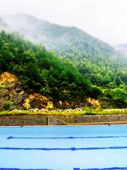 Tanghe Nude Bath Hot Spring Resort