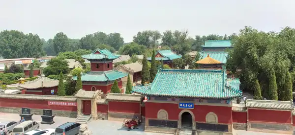 Hotels in Wuzhi County
