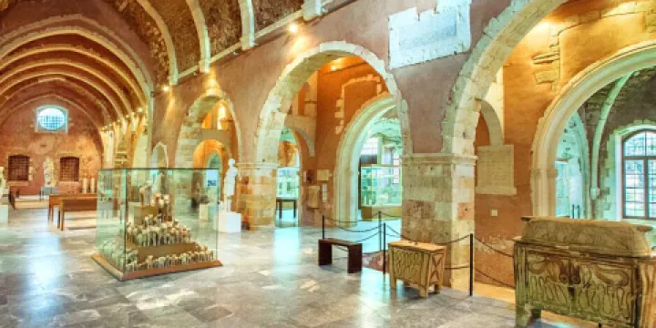 幹尼亞考古博物館