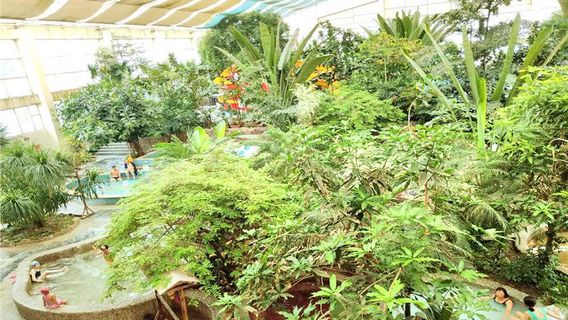 บ่อน้ําพุร้อนซอกซุง