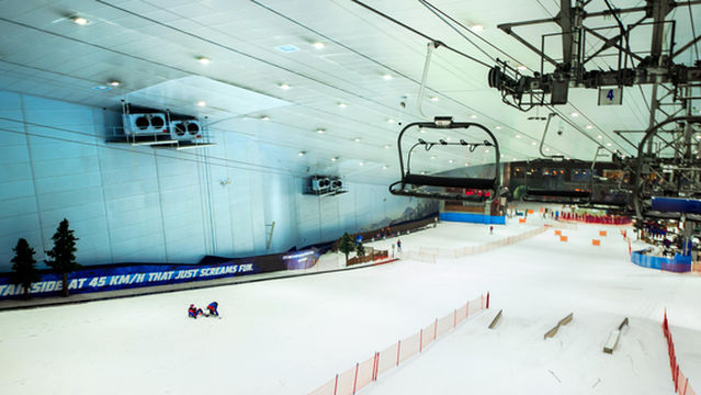 Singapore Ski & Snowboard Academy | Learn to Ski in Singapore | Book Ski Trips