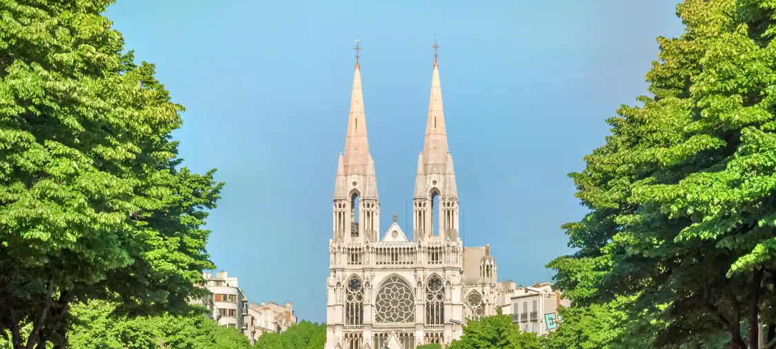 Hotels near St. Vincent de Paul Church