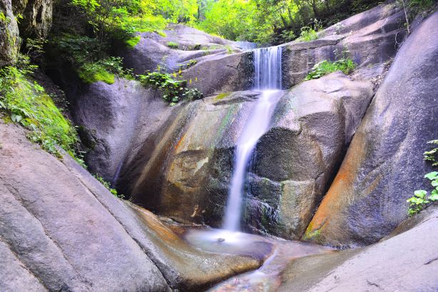 Valley of Lovers - Luya Mountain