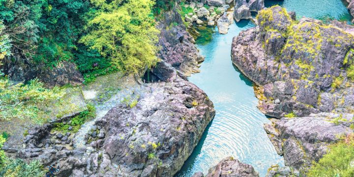 Wulongxia Scenic Area