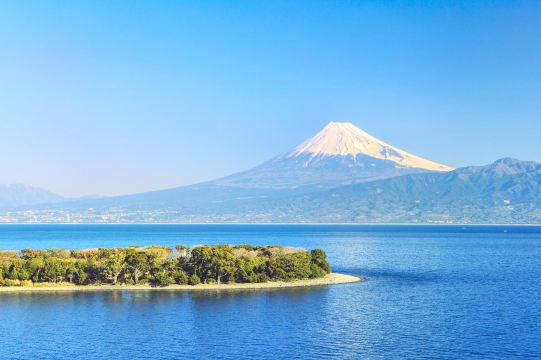 Compare 5 airports near Nishiizu