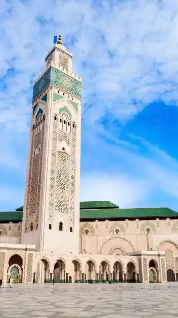 Hotels near Hassan II Mosque