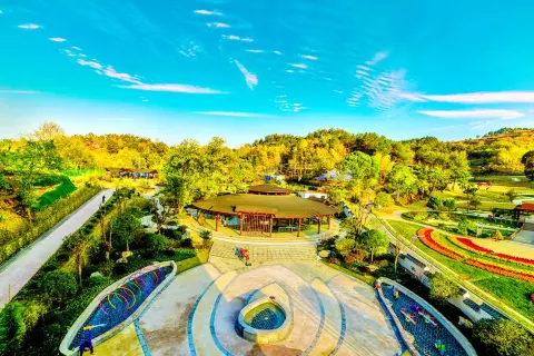 Siji Huahai Hualetang Hot Spring