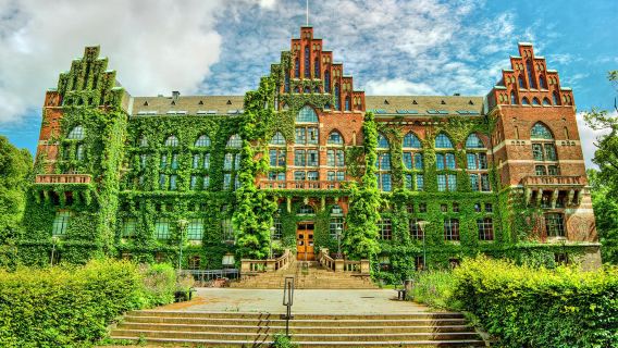 Lund History Museum, Lund Draft Museum, Lund Botanical Garden, and Lund Cathedral one-day tour