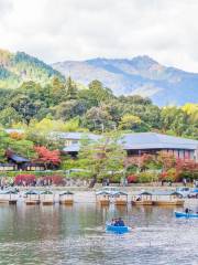 保津川漂流（保津川遊船）