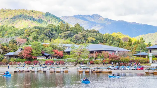 保津川漂流（保津川遊船）