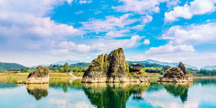 Dodamsambong Peaks