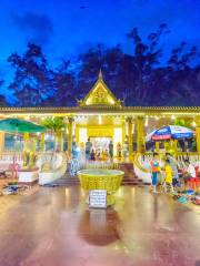 Preah Ang Chek Preah Ang Chorm Shrine