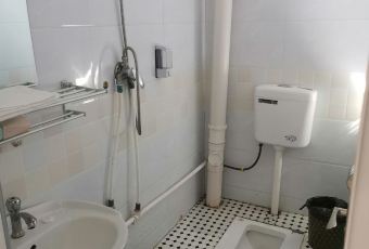 草原生态度假酒店餐厅 User Photo