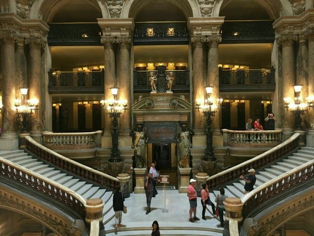 Opera district