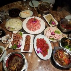Jingchengyipin Hot Pot City 여행 사진
