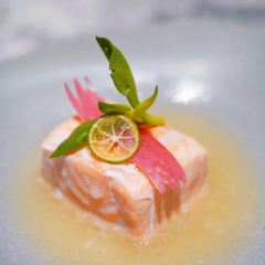 Queen·Cheuk Yuet User Photo