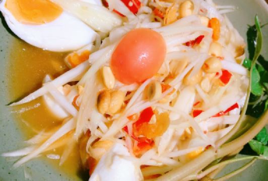 Kumpoon Central world User Photo