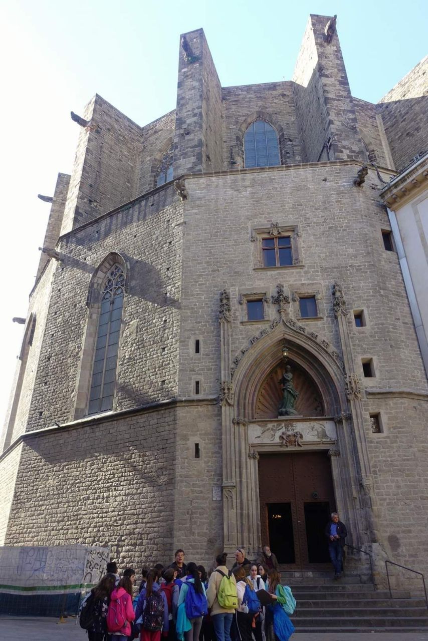 Basilica of Santa Maria is an imposing church in #barcelona, #spain, built between 1329 and 1383. It is an outstanding Catalan Gothic, with a purity and unity of style that is very unusual in large medieval buildings.

#unforgetabletrip
#church
#happynewyear