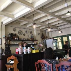 One Chun Cafe & Restaurant User Photo