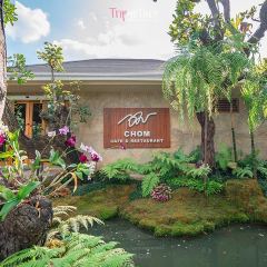 Chom Cafe and Restaurant User Photo