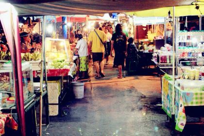Hua Raw Night Market