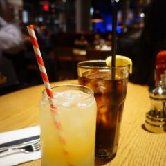 Burger & Lobster User Photo