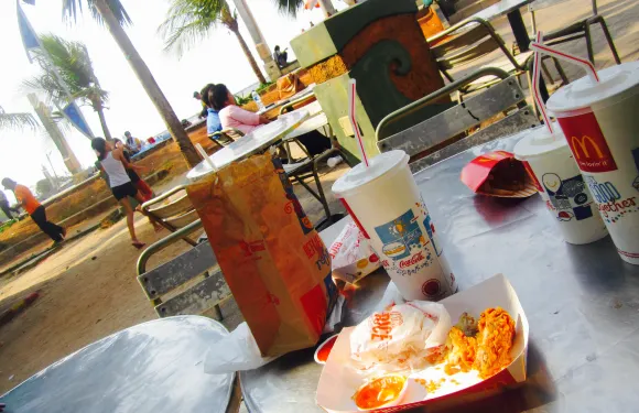 McDonalds Ancol Pantai Timur