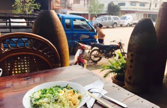 Craters Bar & Restaurant