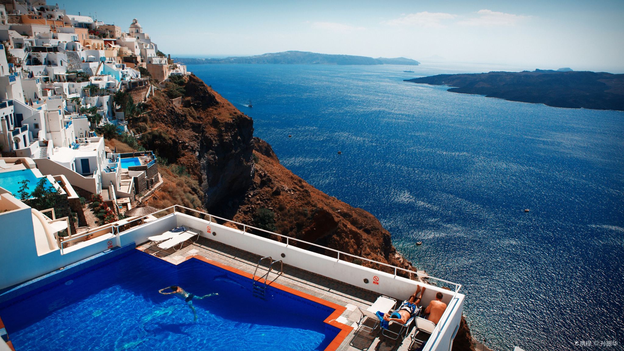 希臘聖托里尼費拉小鎮+藍頂教堂+紅沙灘+伊亞小鎮一日遊