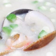 XIAN HUANG User Photo