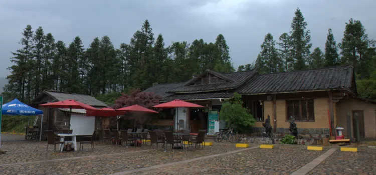 鲤鱼溪原野山庄