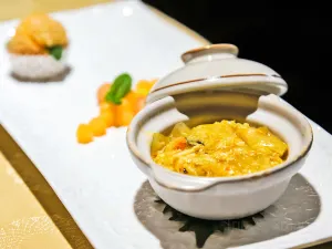 成隆行·蟹王府（九江路店）