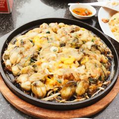 Moom Aroi張用戶圖片