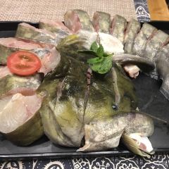 SHI ZI LOU User Photo