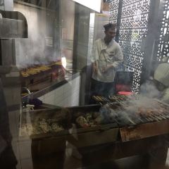 Yershari (Superbrand Mall) User Photo