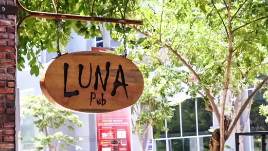 Luna Pub - Pizza & Đồ ăn Ý