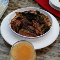 Dong sheng sheng tai zhuang yuan User Photo