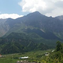 马蹄寺藏裕快餐厅 User Photo
