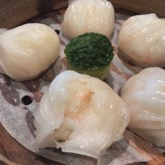 JIN YUE XUAN User Photo