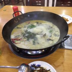 YAN BAI DU GUI YU LOU HUO YU GUAN User Photo