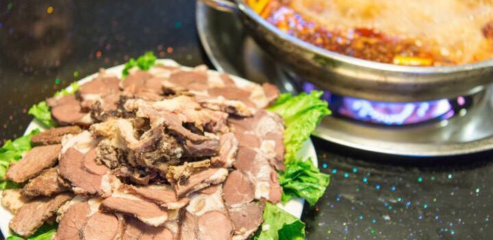 若尔盖古格王朝大酒店牛羊肉汤锅餐厅